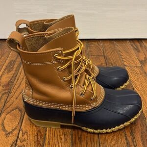 L. L. Bean Women’s Bean Boots 8” (Size D W = 8 Wide)